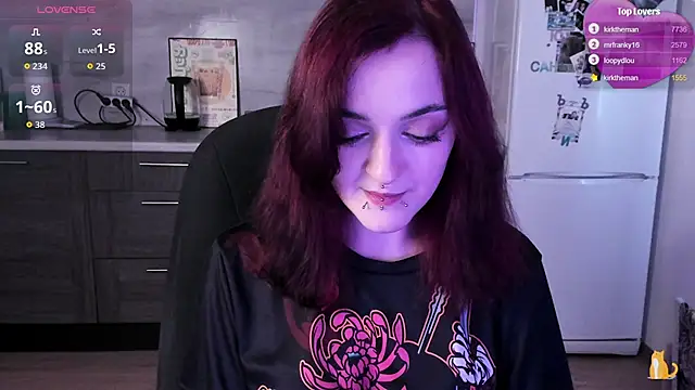 lina__tyaaan Шоу с уебкамера