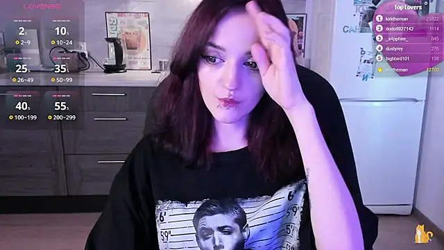 XXX chat uživo modela lina__tyaaan