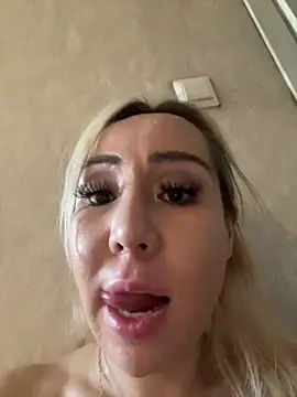 Yulianna_Smithn Live XXX chat