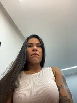 ReggieGn Webbikameraesitys