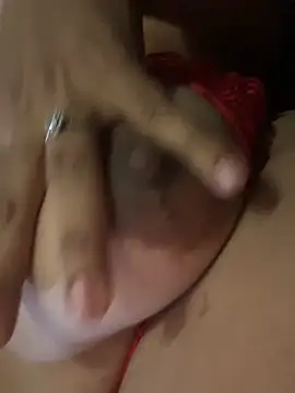 Kiimii_31's Webcam Show