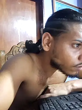 Show modela apolodiosgriego na web-kameri