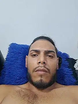 apolodiosgriego Show in webcam