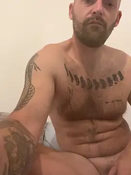 bigguy101 Show in webcam
