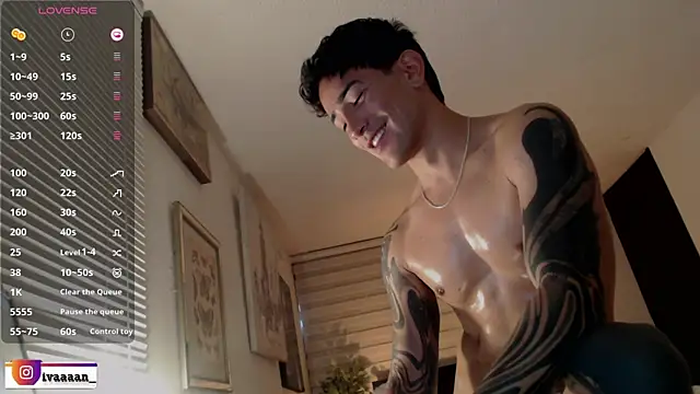Show modela ivaaaan_ na web-kameri