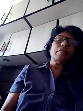 MsAttitude's Live XXX Chat