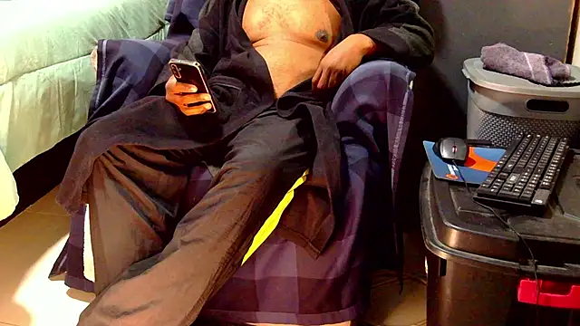 CharlesBlk-79 – webcam-show