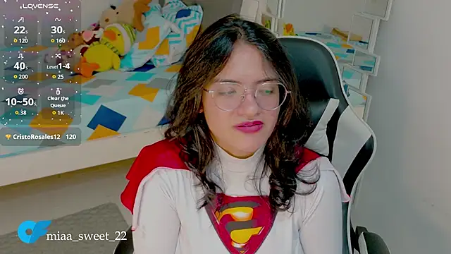MiaaSweet_22 Show in webcam