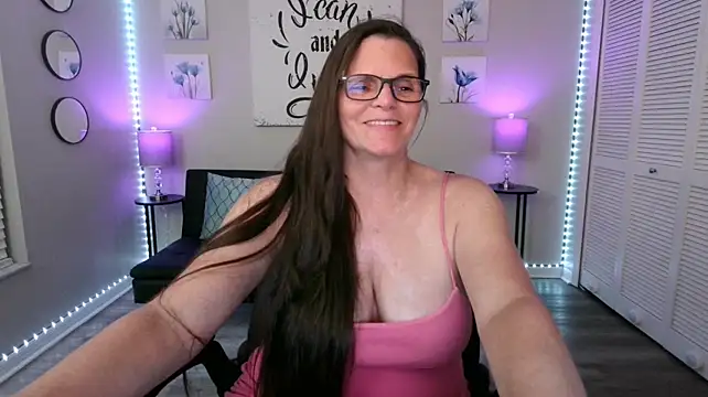 ClassySamantha live XXX chat