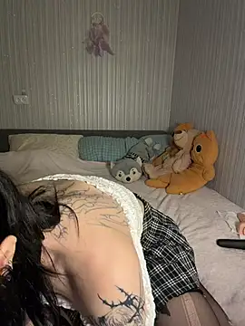 Show modela Alisa_Melisa na web-kameri