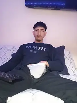 SEBASTHIAN webcam show