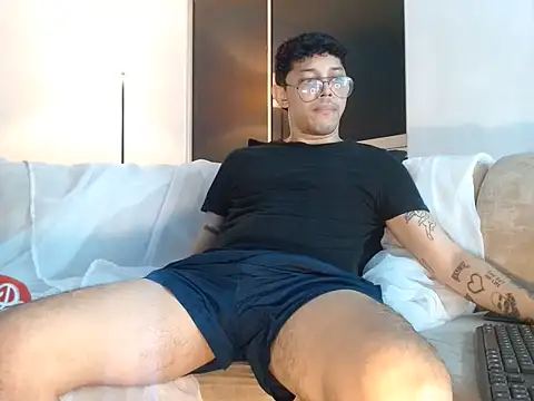tonysexyboy webcam show