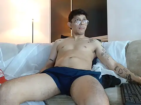 tonysexyboy Шоу с уебкамера