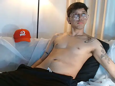 tonysexyboy – webcam-show