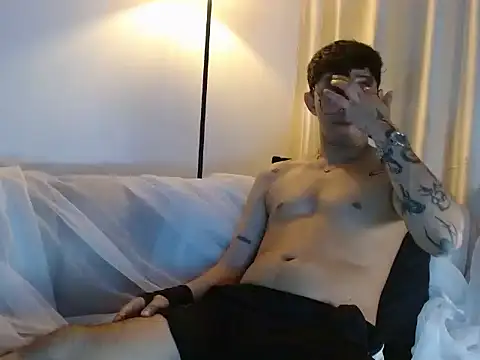 tonysexyboy Шоу с уебкамера