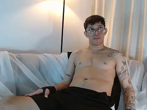 tonysexyboy Pertunjukan Webcam