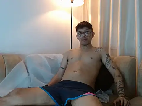 Webkamerová show tonysexyboy