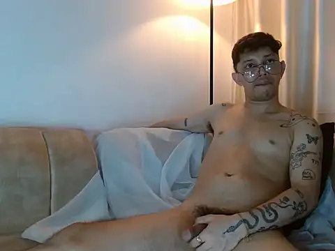 tonysexyboy Webcam show