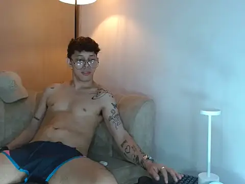 عرض كام tonysexyboy