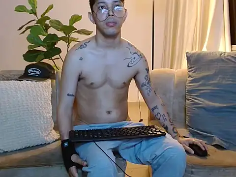 โชว์เว็บแคมของ tonysexyboy