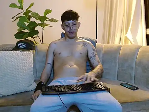 Pertunjukan Kamera Web tonysexyboy