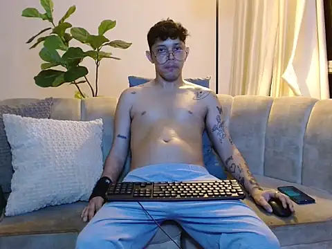 tonysexyboy – Kamerová šou