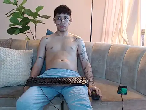 tonysexyboy Webcamshow