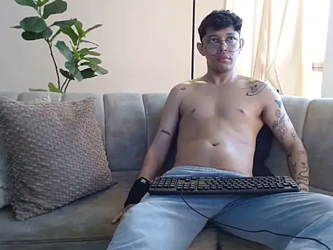 tonysexyboyのウェブカメラショー