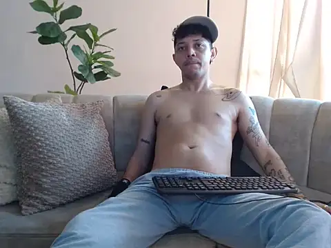 tonysexyboy Webcam show