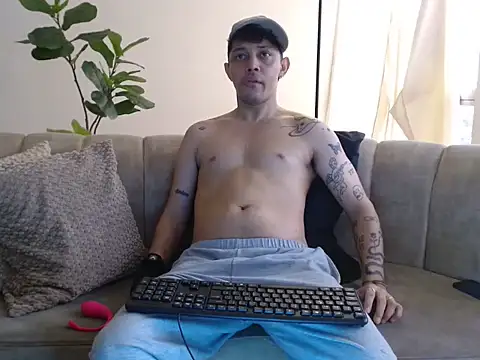 tonysexyboy webcam show