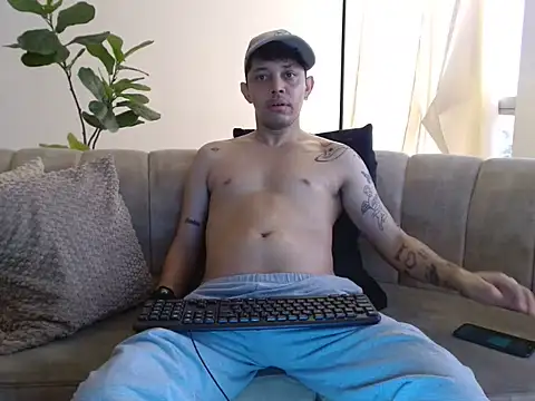 tonysexyboy's Webcam Show