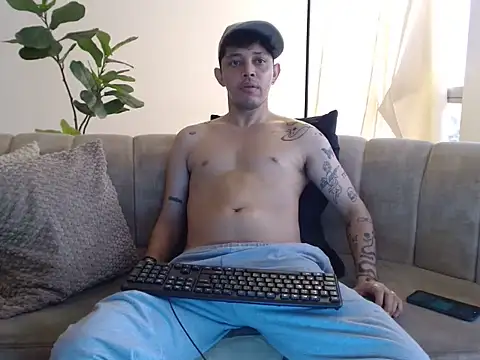 tonysexyboy Webcamshow