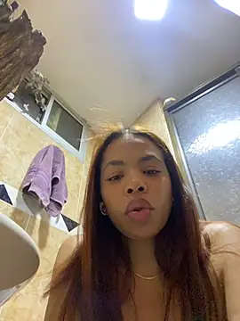 AryCoral555's Live XXX Chat