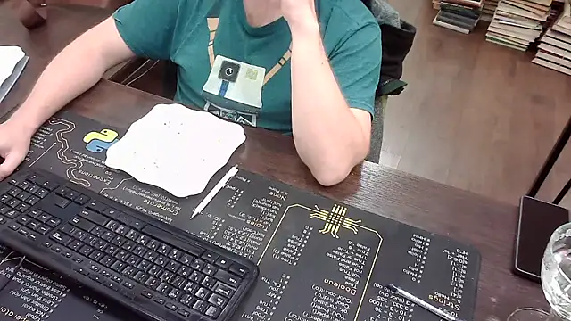 alex89north 在線直播表演