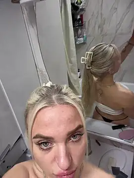 pinkstar_'s Live XXX Chat