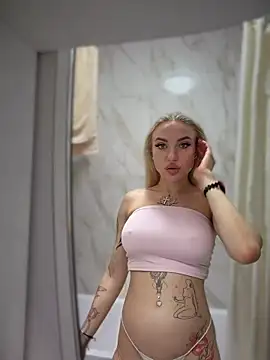 Show modela pinkstar_ na web-kameri