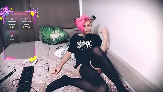 Littlepinkcat 在線直播表演