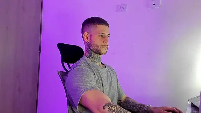 _jamesleandros1 Webcamshow
