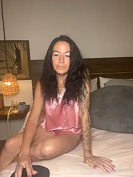 Charlieinparadise: вебкам-шоу