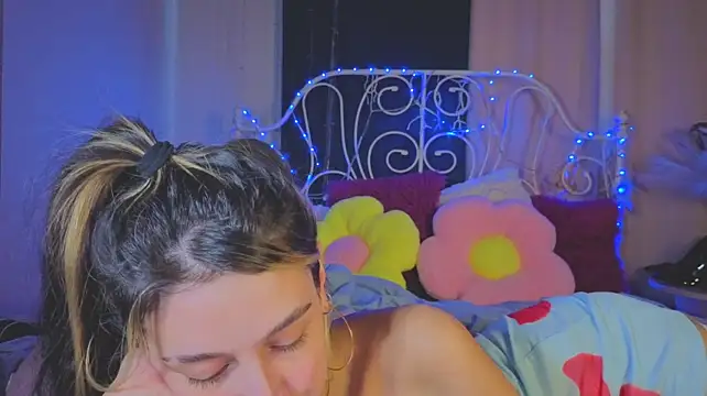 Chat XXX en directo de Funny_Bunny