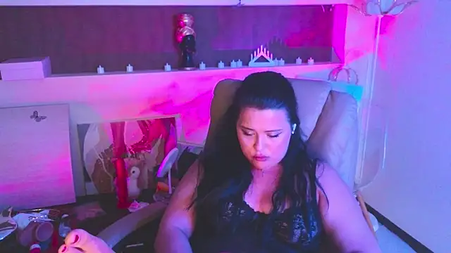 Chat XXX en directo de Malika_uAngel