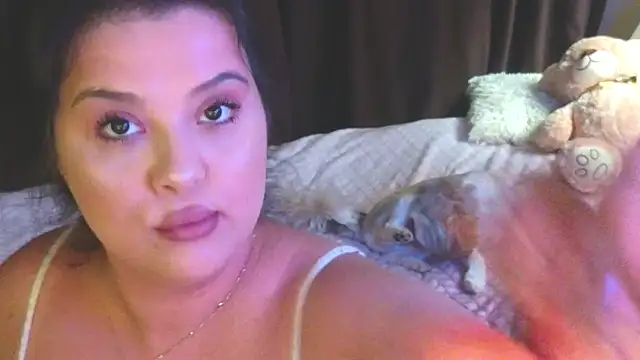 Chat XXX en directo de Malika_uAngel