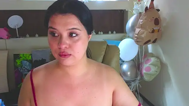 Malika_uAngel XXX чат на живо