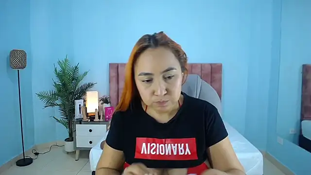 Chat XXX en directo de nana_levy