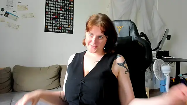 Chat XXX en directo de KiraKoval