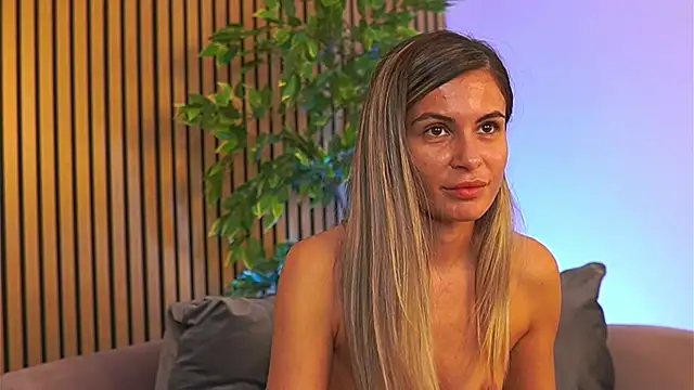 Chat XXX en directo de Avril_Cyrus