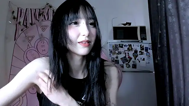 Holy420lolii Live XXX-Chat