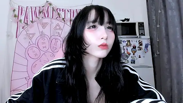 Holy420lolii – Naživo XXX chat