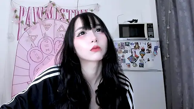 Holy420lolii Chat XXX live