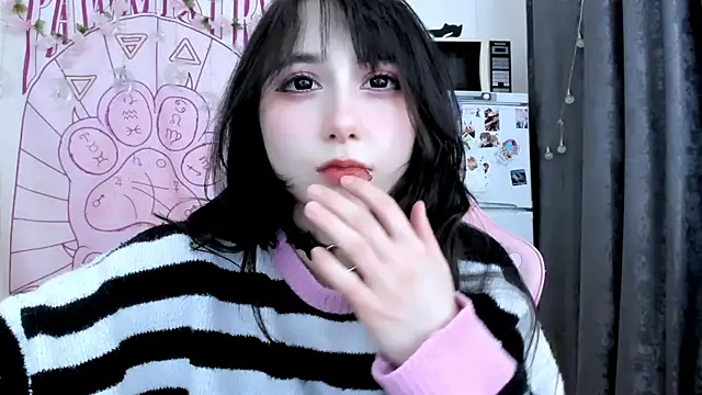 Holy420lolii: онлайн-секс-чат